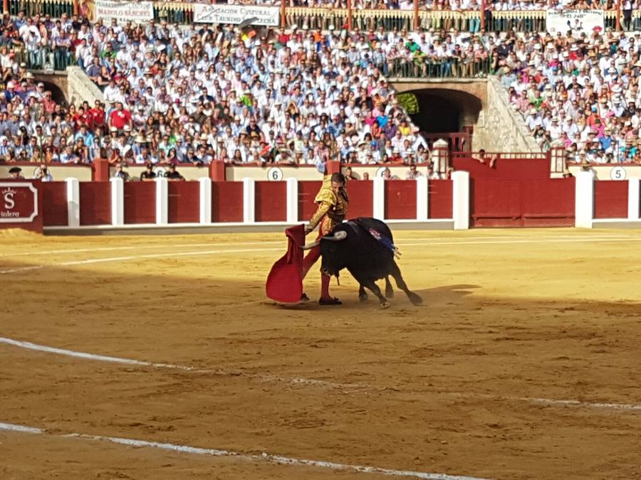 Corrida en homenaje a Víctor Barrio