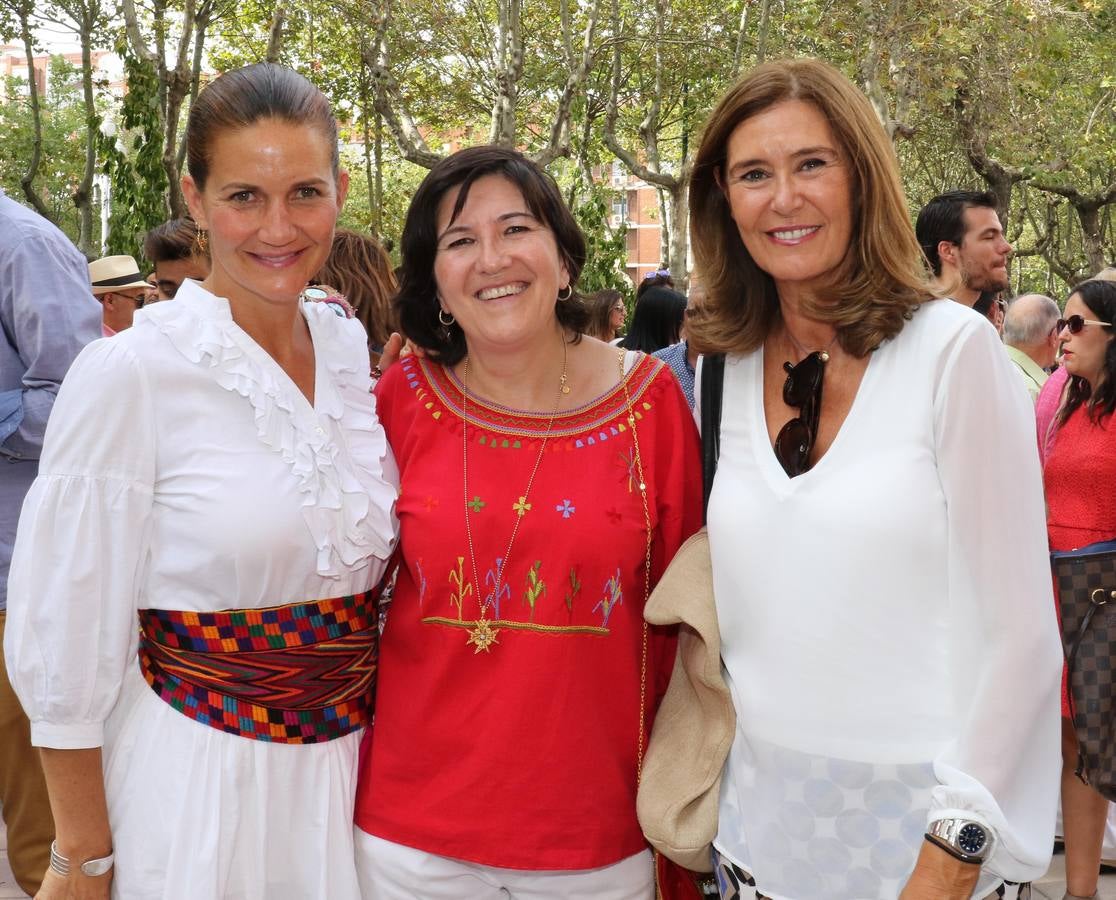 Samanta Vallejo-Nájera (i), jurado  del programa de cocina de  TVE ‘MasterChef’.