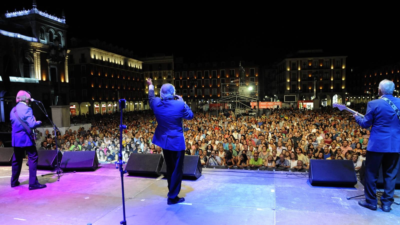Conciertos de Helena Bianco y Los Sírex en la Plaza Mayor de Valladolid