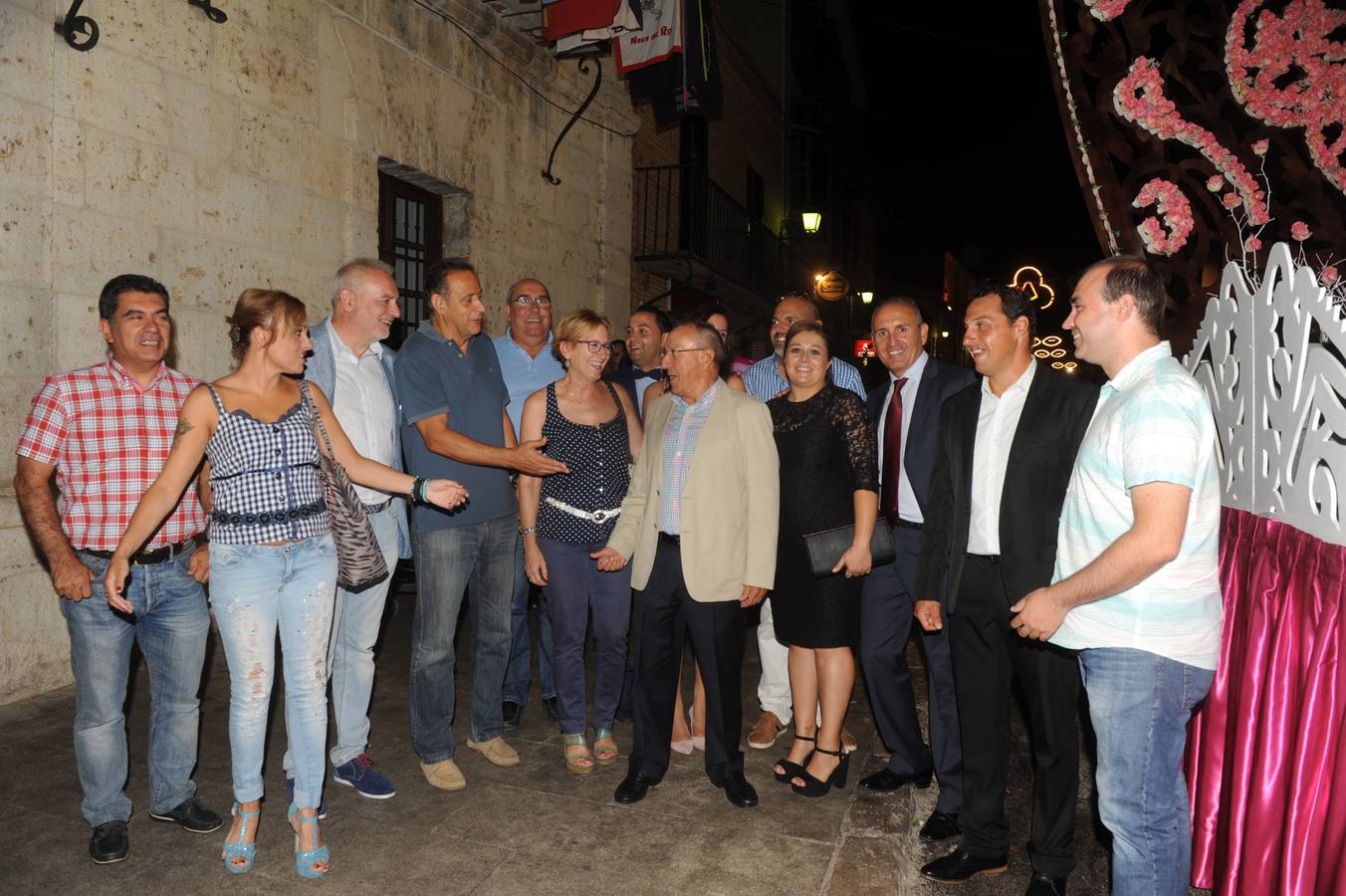 Nava del Rey inaugura sus fiestas con el pregón del magistrado Luis Tejedor