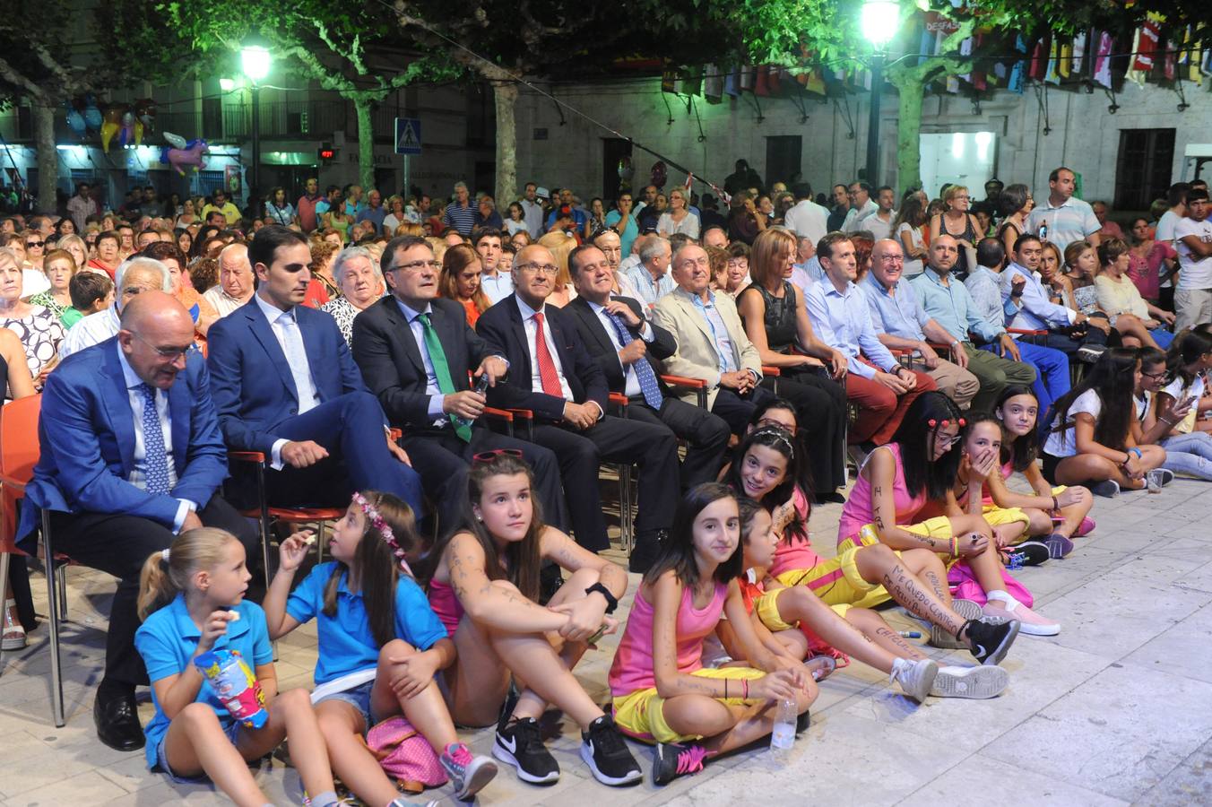 Nava del Rey inaugura sus fiestas con el pregón del magistrado Luis Tejedor