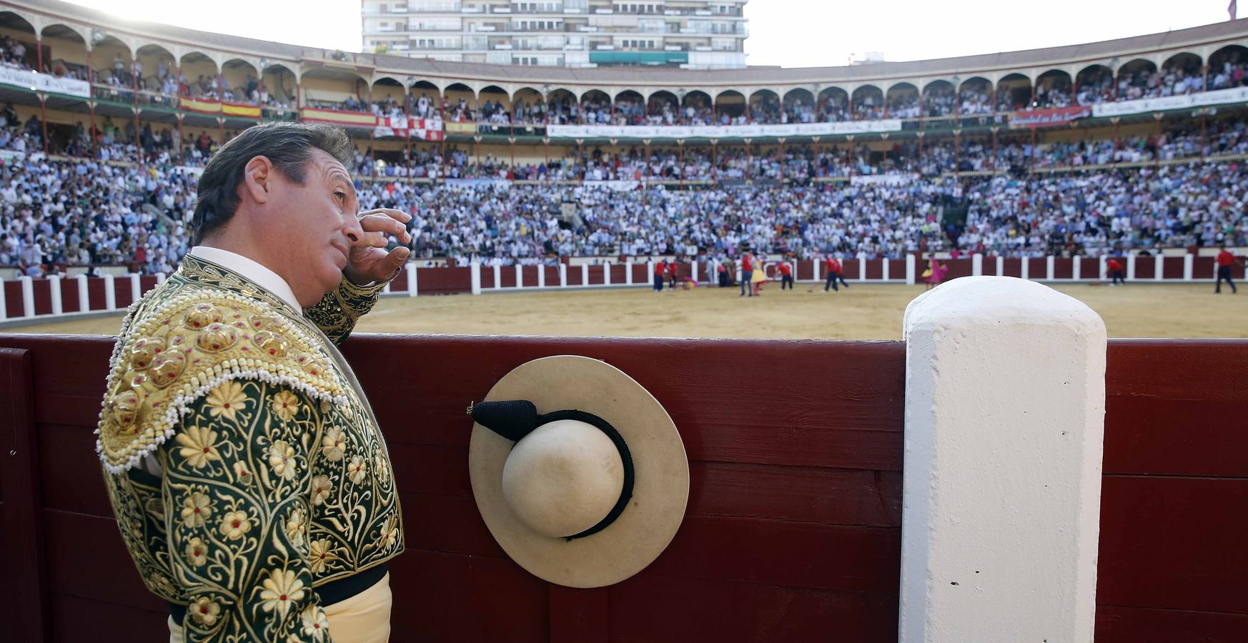 Corrida de toros en Valladolid con Morante de la Puebla, Sebastián Castella y López Simón