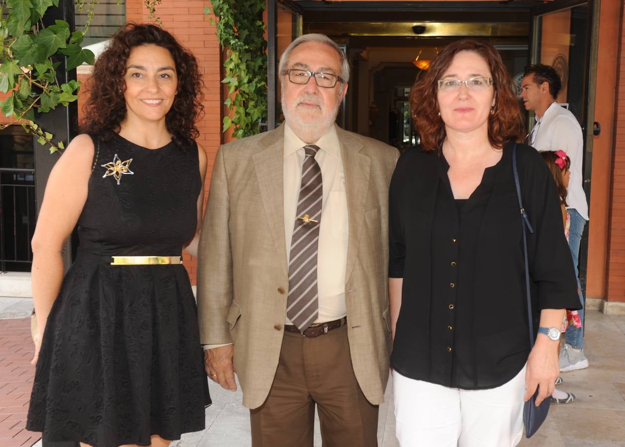 De la Feria de Valladolid nos visitaron Sonia Beltrán, Juan Useros y Laude Blanco.