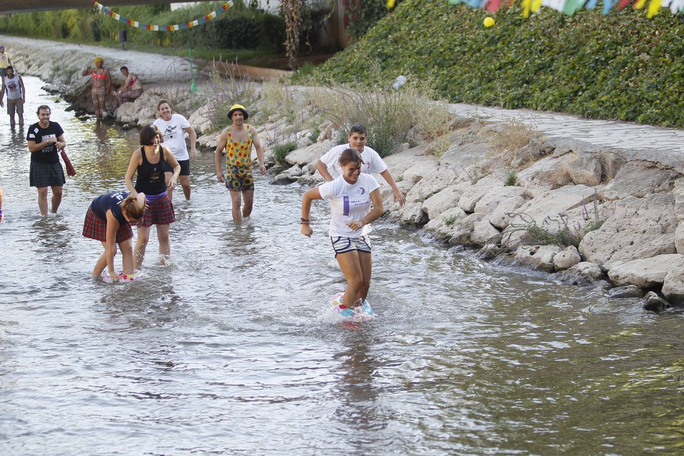 Descenso de embarcaciones por el Esgueva