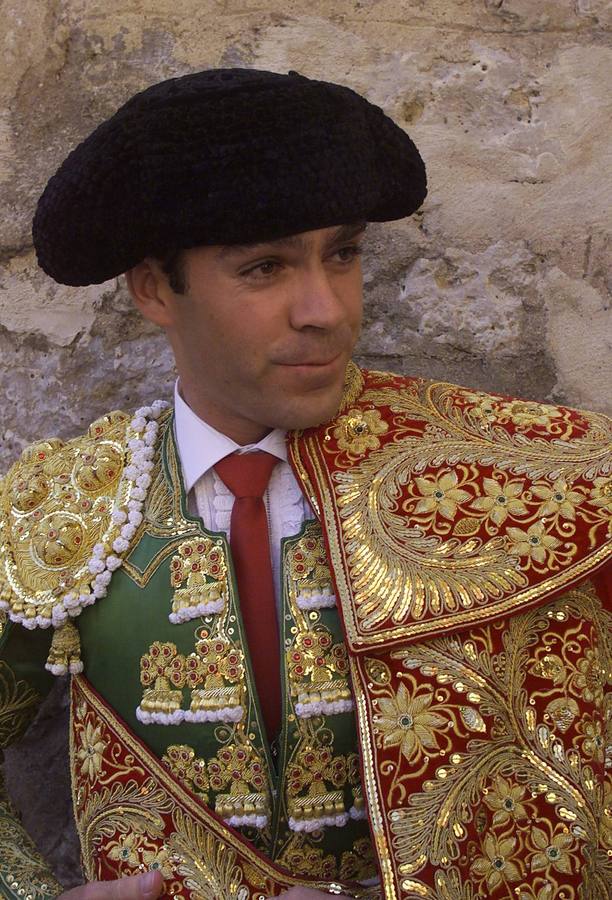 16.09.00 José Tomás, en el patio de cuadrillas, en la octava corrida de la Feria de la Virgen de San Lorenzo.