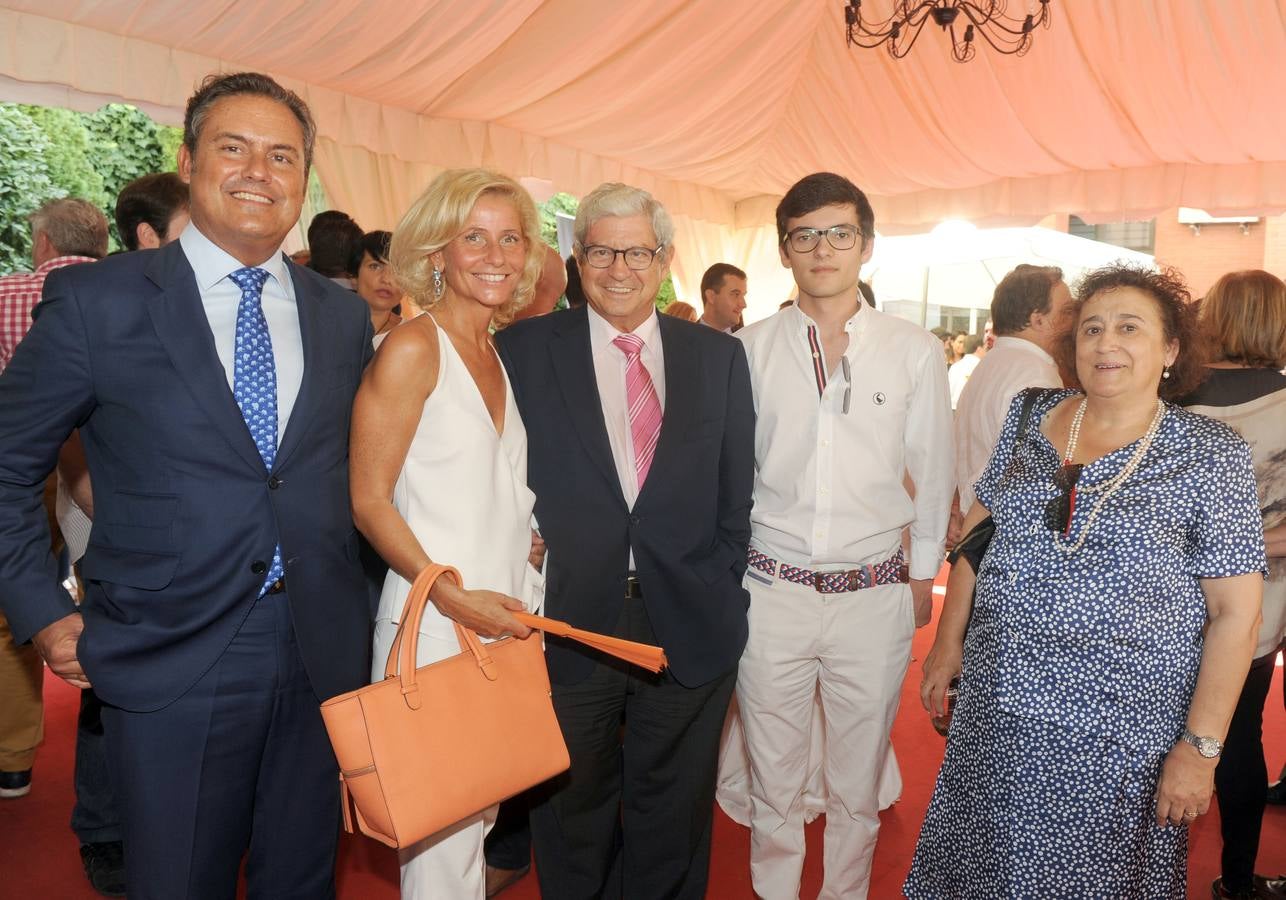 Última jornada de la caseta de El Norte en las fiestas de 2016 (2/2)