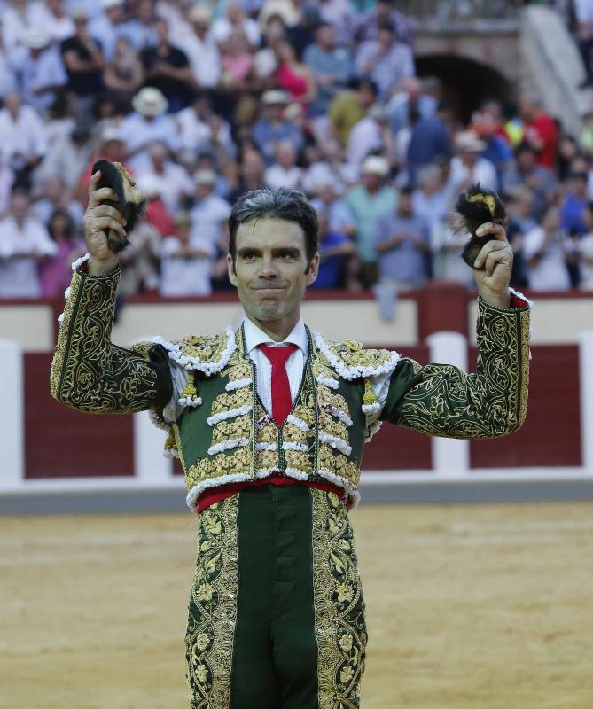 Corrida de Toros de José Tomás y José María Manzanares en Valladolid (1/2)