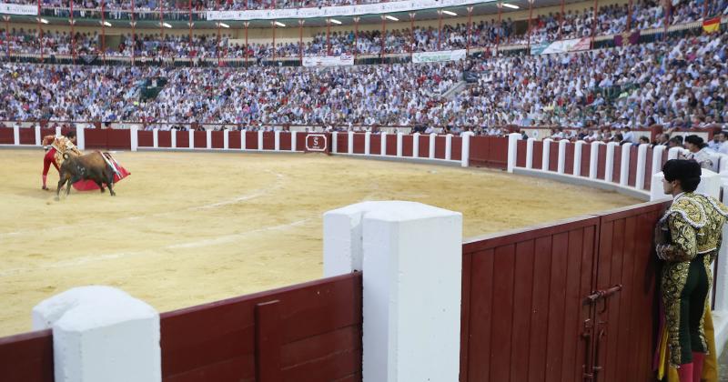 Corrida de Toros de José Tomás y José María Manzanares en Valladolid (1/2)