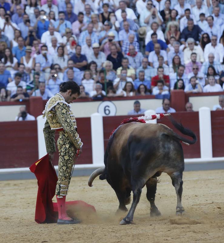 Corrida de Toros de José Tomás y José María Manzanares en Valladolid (1/2)