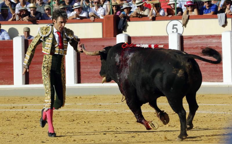 Corrida de Toros de José Tomás y José María Manzanares en Valladolid (2/2)