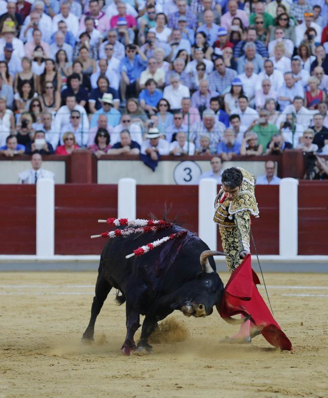 Corrida de Toros de José Tomás y José María Manzanares en Valladolid (2/2)