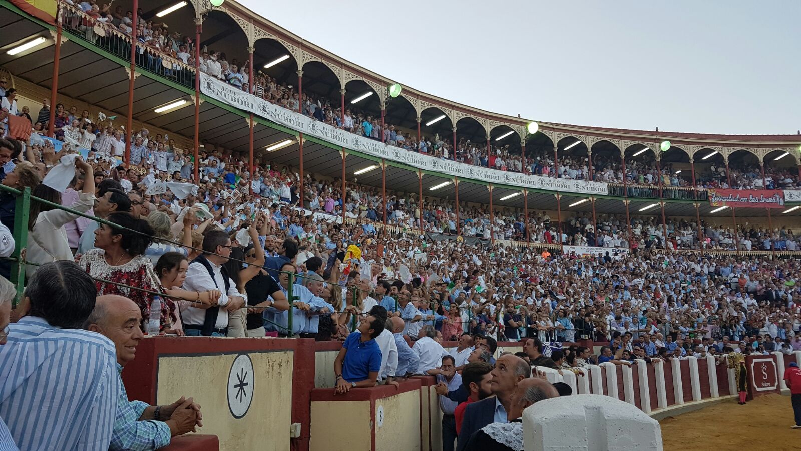 Corrida de Toros de José Tomás y José María Manzanares en Valladolid (1/2)