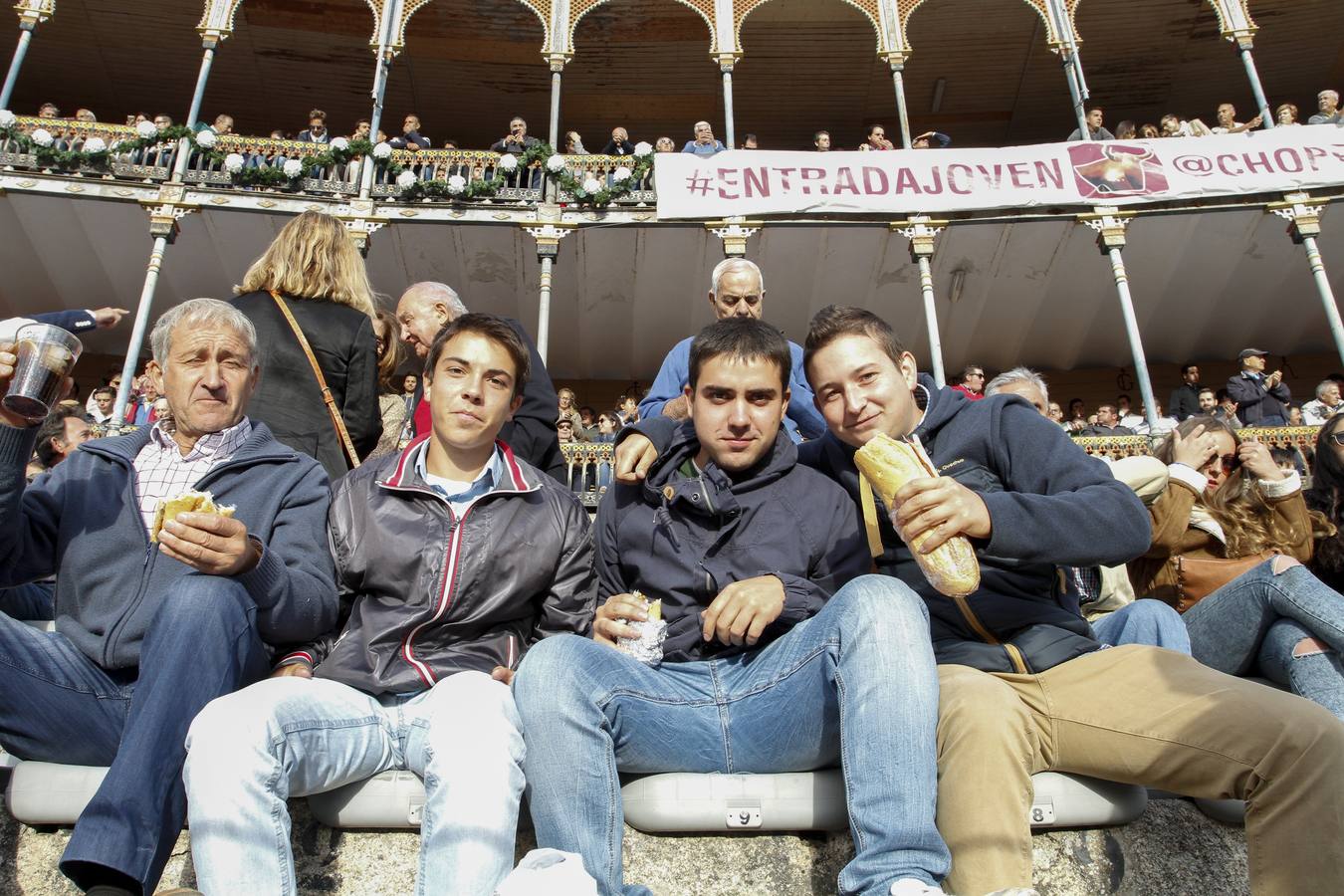 Morante de la Puebla, El Juli y Juan del Álamo, en la cuarta corrida de toros de la Feria de Salamanca