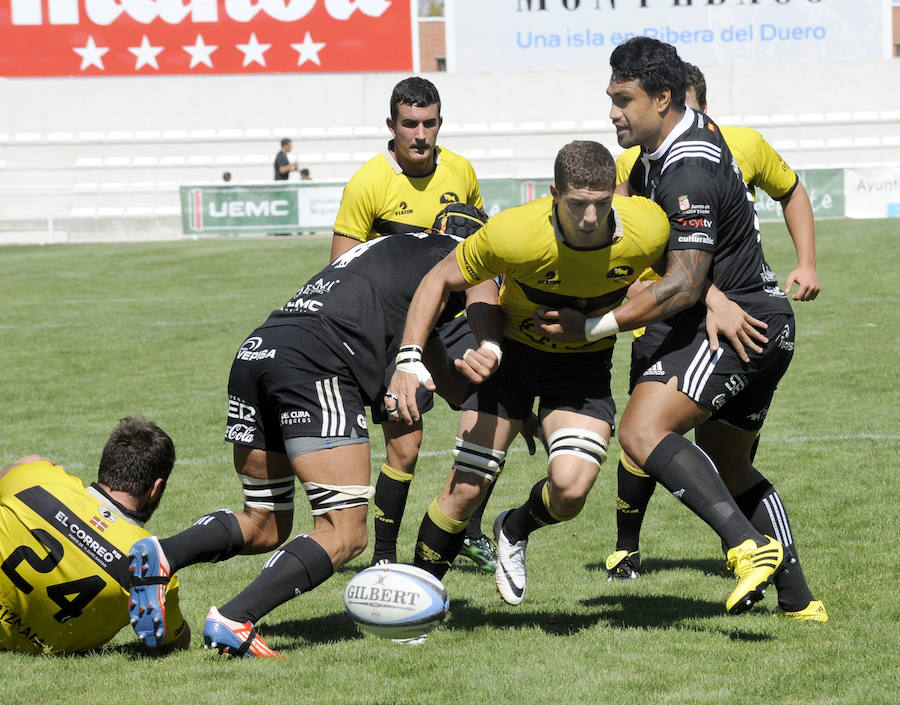 Partido de El Salvador contra el Getxo en los campos de Pepe Rojo