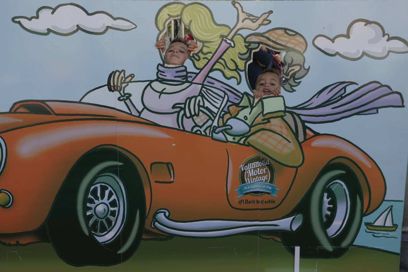 Photocall de la cuarta edición del Valladolid Motor Vintage (1/3)