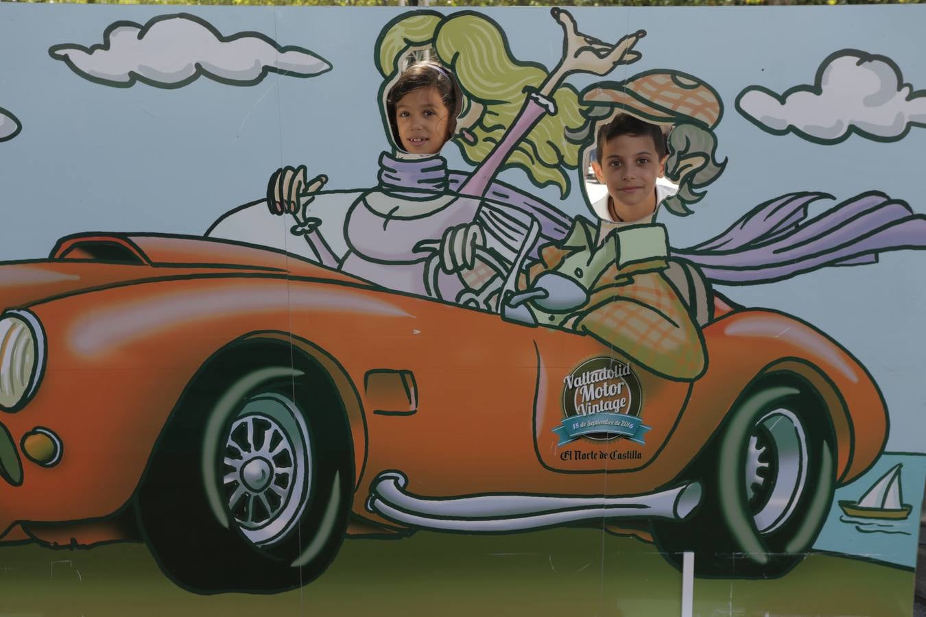 Photocall de la cuarta edición del Valladolid Motor Vintage (2/3)