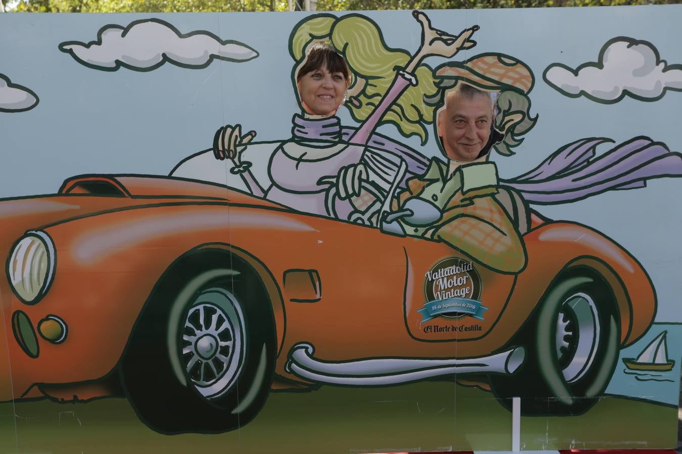 Photocall de la cuarta edición del Valladolid Motor Vintage (2/3)