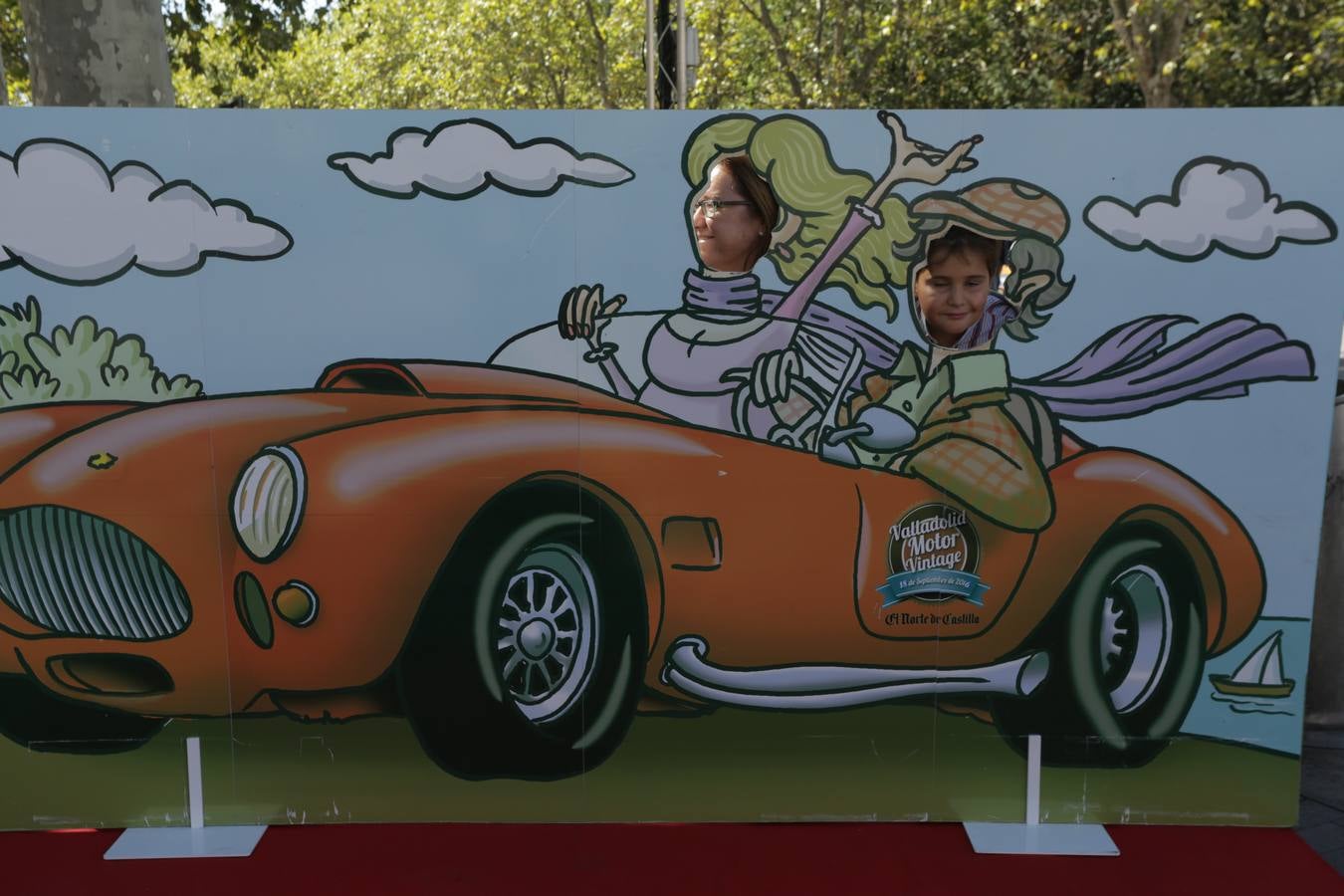 Photocall de la cuarta edición del Valladolid Motor Vintage (2/3)