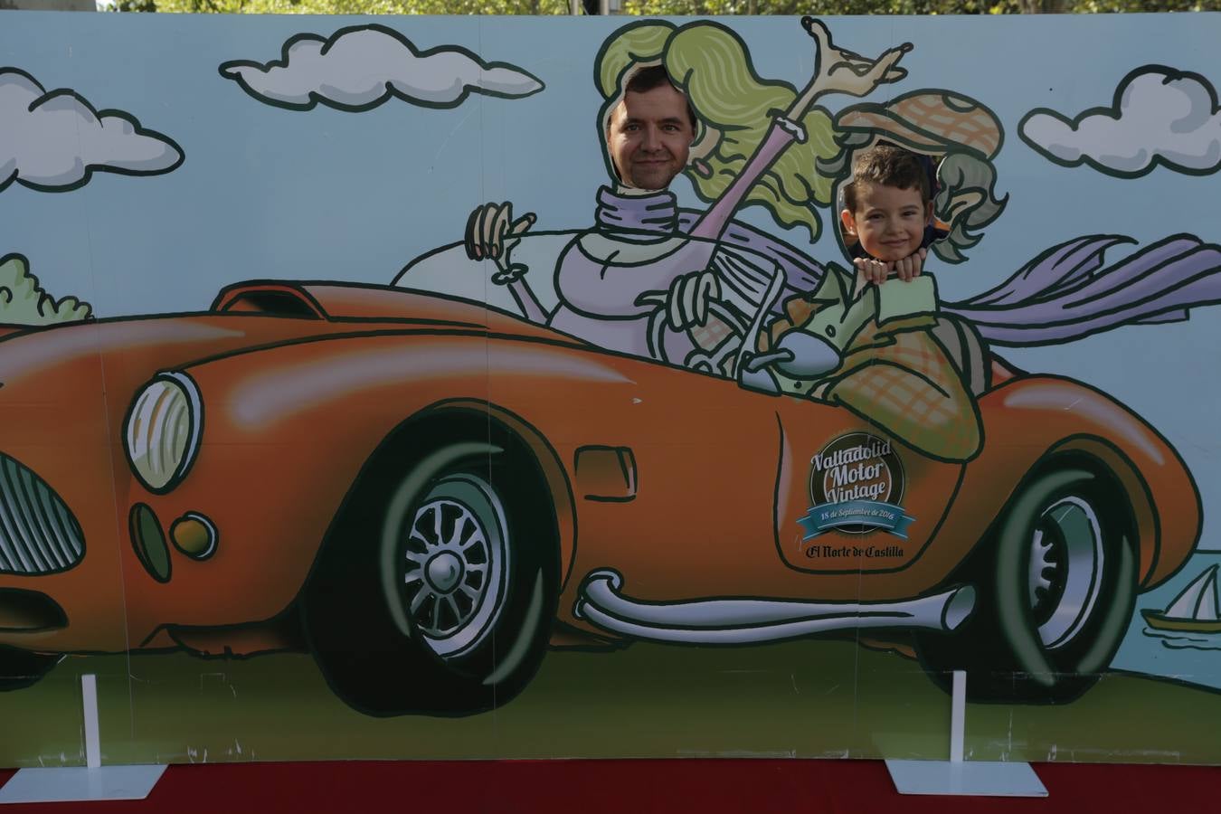 Photocall de la cuarta edición del Valladolid Motor Vintage (2/3)