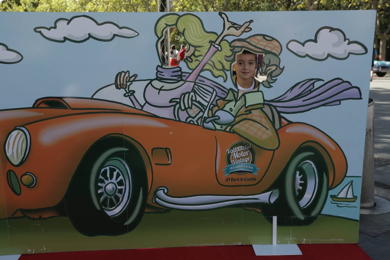 Photocall de la cuarta edición del Valladolid Motor Vintage (2/3)