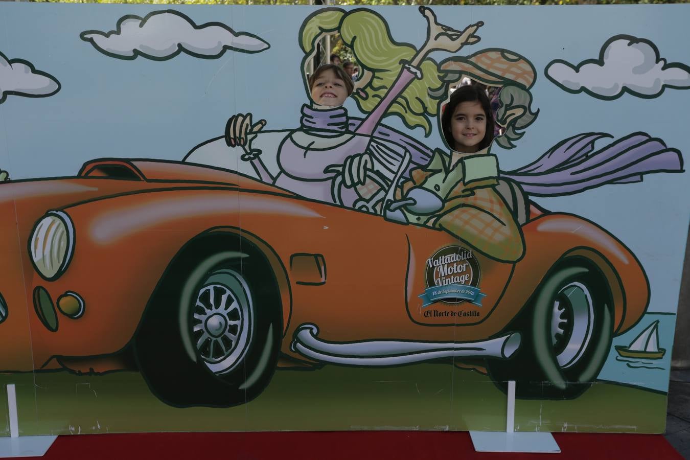 Photocall de la cuarta edición del Valladolid Motor Vintage (3/3)