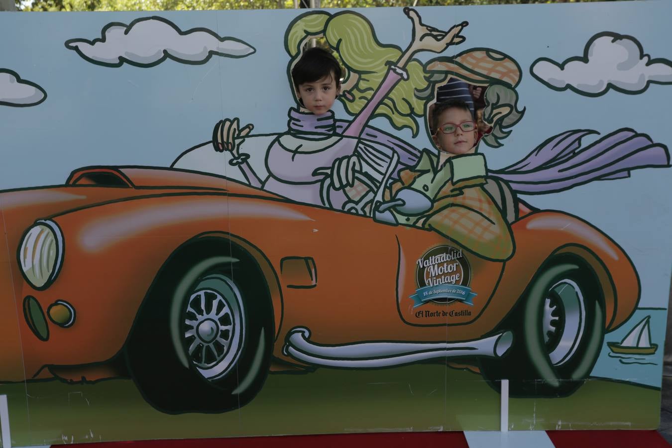 Photocall de la cuarta edición del Valladolid Motor Vintage (3/3)