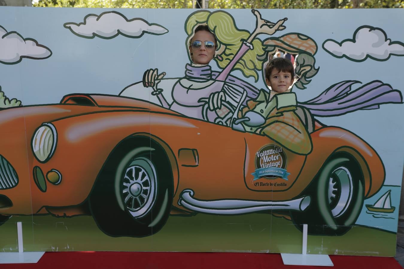 Photocall de la cuarta edición del Valladolid Motor Vintage (3/3)