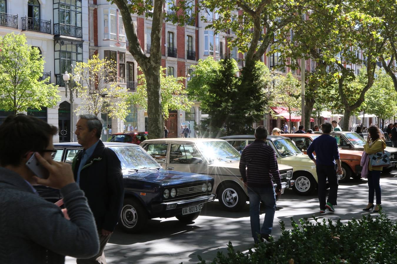 Público en la cuarta edición del Valladolid Motor Vintage (3/3)