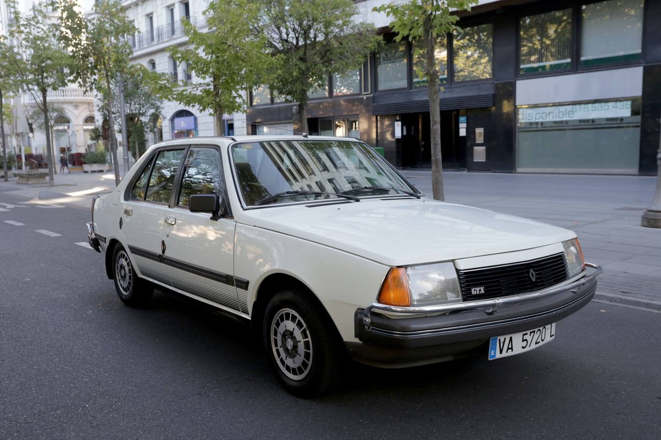 Uno a uno todos los vehículos de la cuarta edición del Valladolid Motor Vintage (3/4)