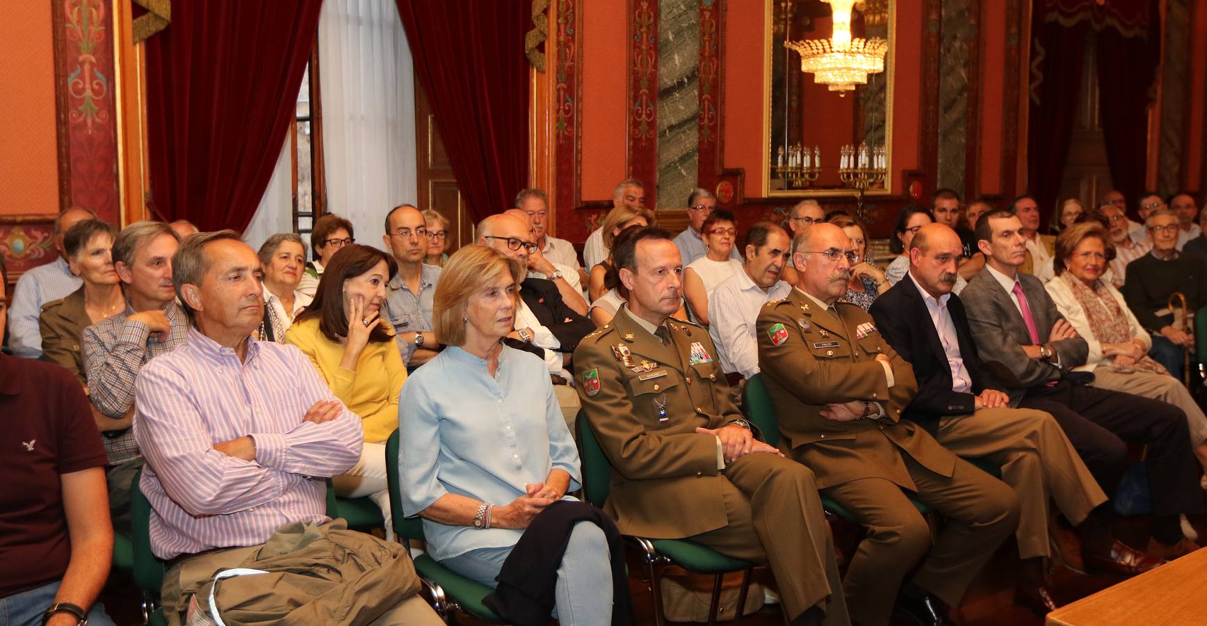 El historiador Juan Pablo Fusi en el Aula de Cultura de El Norte de Castilla