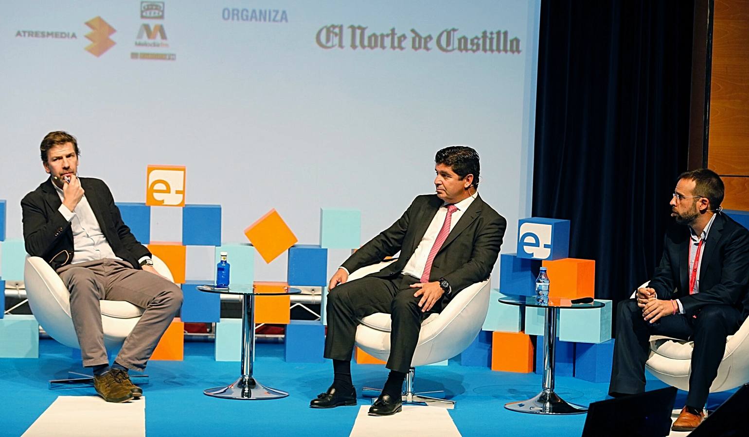 &#039;La economía se mueve. Fintech y medios de pago. Presente y futuro&#039;, cuarto bloque del Congreso e-volución