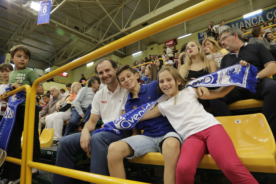 Partido entre el Perfumerías Avenida de Salamanca y el IDK Gipuzkoa de la Liga Femenina de baloncesto