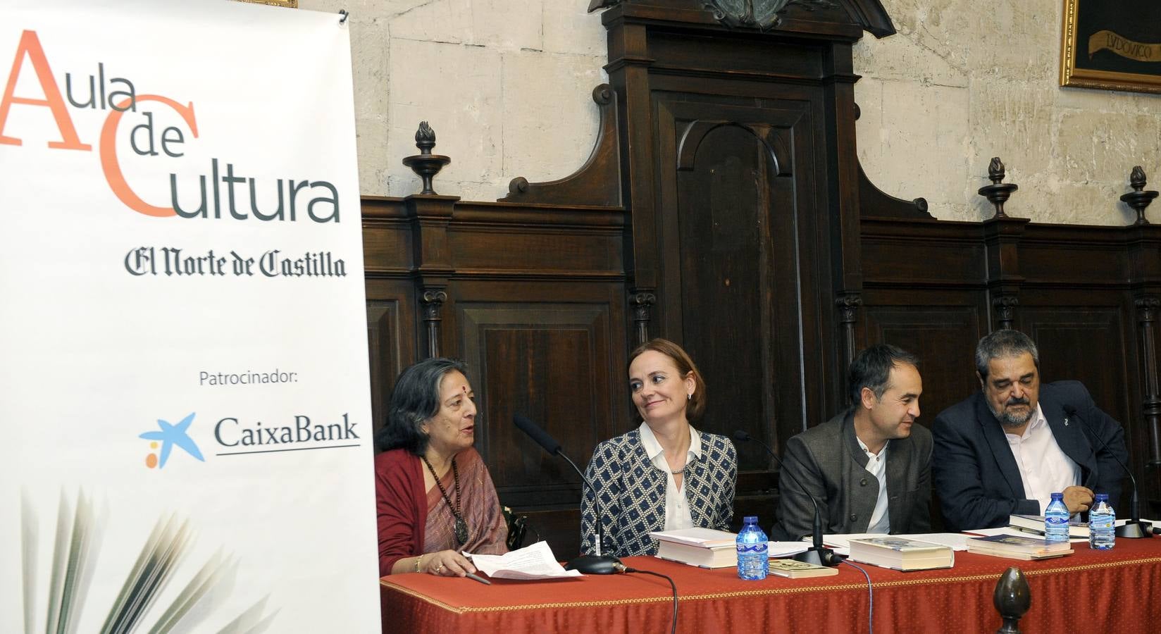 El director de la Casa de la India en el Aula de Cultura de El Norte de Castilla