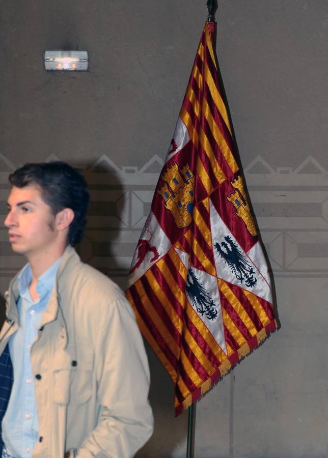 La Diputación de Segovia acoge una exposición sobre la evolución de la bandera en España