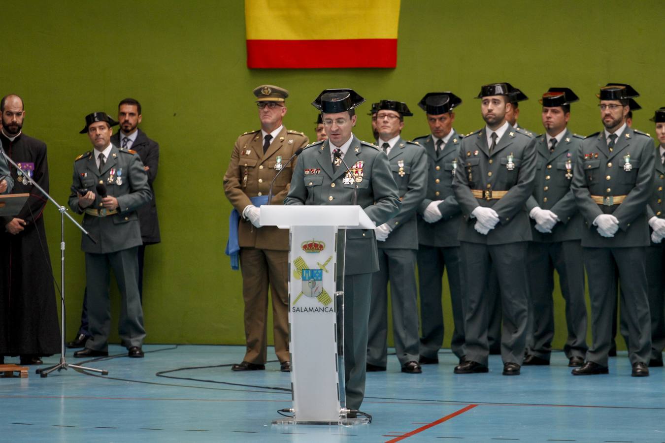 La Guardia Civil celebra la Virgen de El Pilar en Salamanca