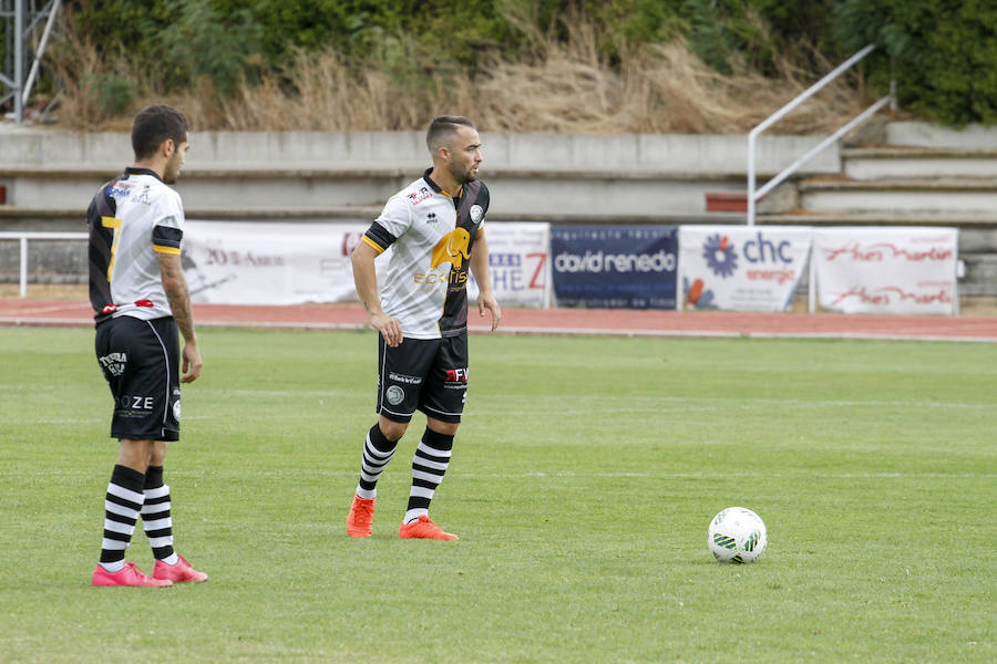 Unionistas de Salamanca vence al Atlético Bembibre