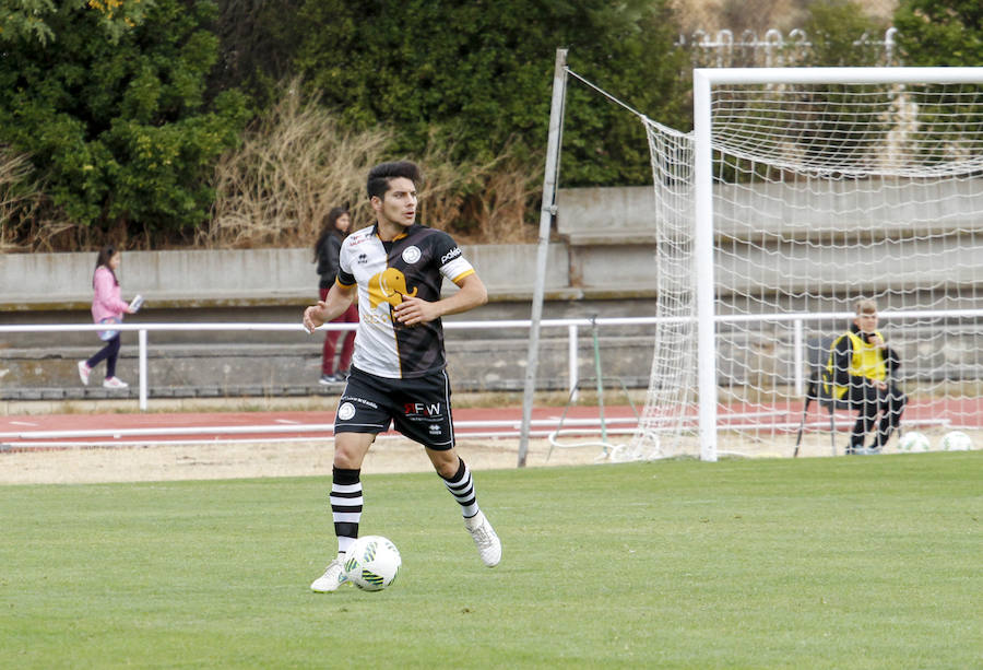 Unionistas de Salamanca vence al Atlético Bembibre