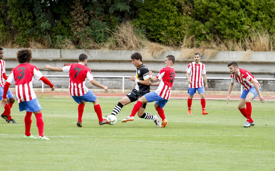 Unionistas de Salamanca vence al Atlético Bembibre