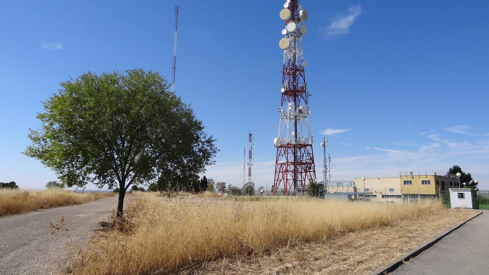 Mal estado de la carretera del cerro de San Cristóbal