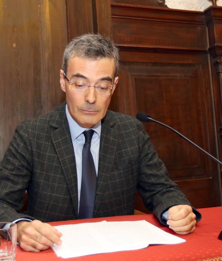 Martín de la Guardia participa en el ciclo de conferencias del Ateneo sobre la Unión Europea