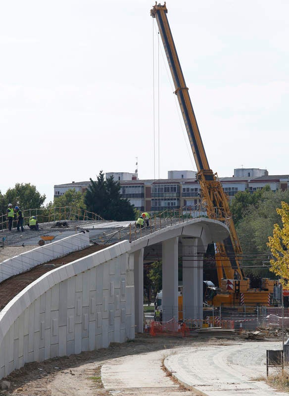 Obras de la pasarela de Los Tres Pasos en Palencia