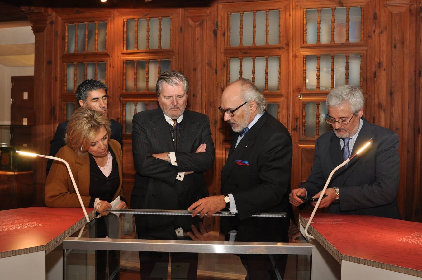 El ministro de Educación y Cultura visita el Archivo de Simancas