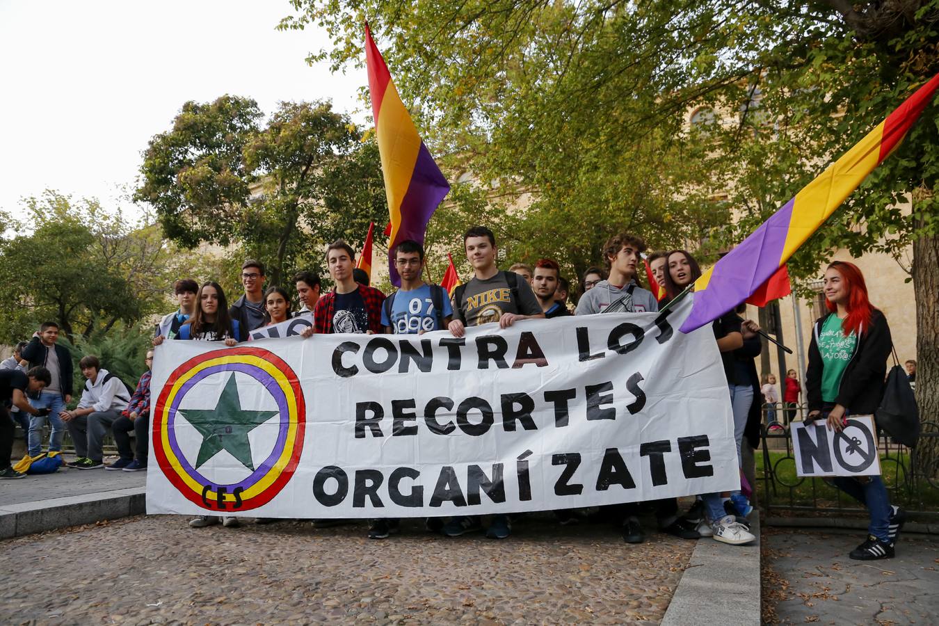 Estudiantes salmantinos secundan la huelga conta la Lomce y las reválidas