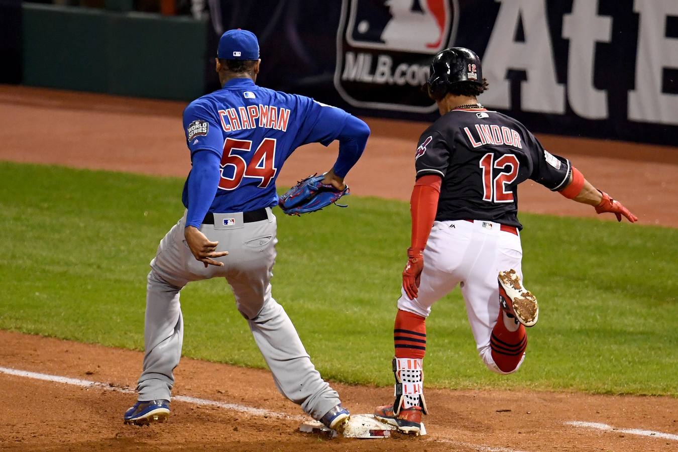 Los Chicago Cubs igualan la serie ante los Cleveland Indians