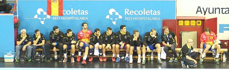 Partido de balonmano España-Bosnia en el polideportivo Huerta del Rey de Valladolid