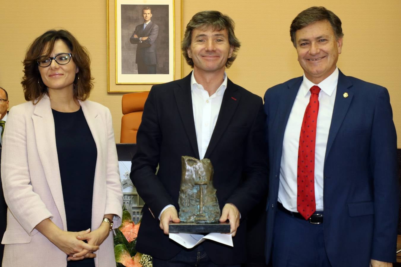 Francisco Onieva y Jacobo Llano reciben &#039;ex aequo&#039; el XXVI Premio Gil de Biedma