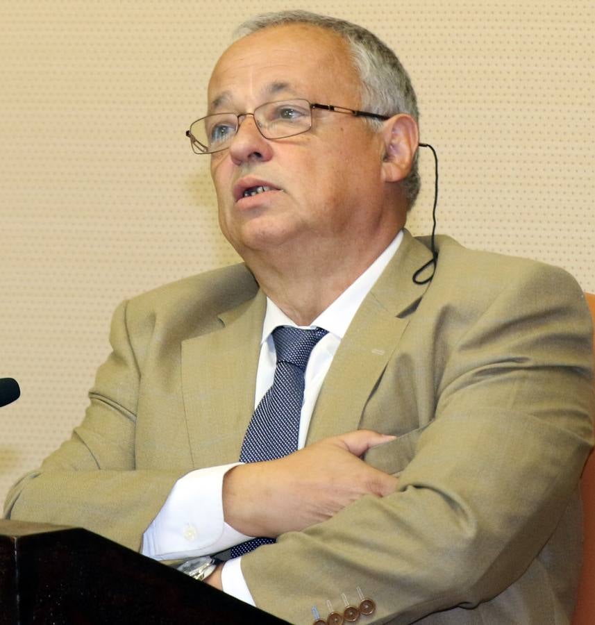 Francisco Onieva y Jacobo Llano reciben &#039;ex aequo&#039; el XXVI Premio Gil de Biedma