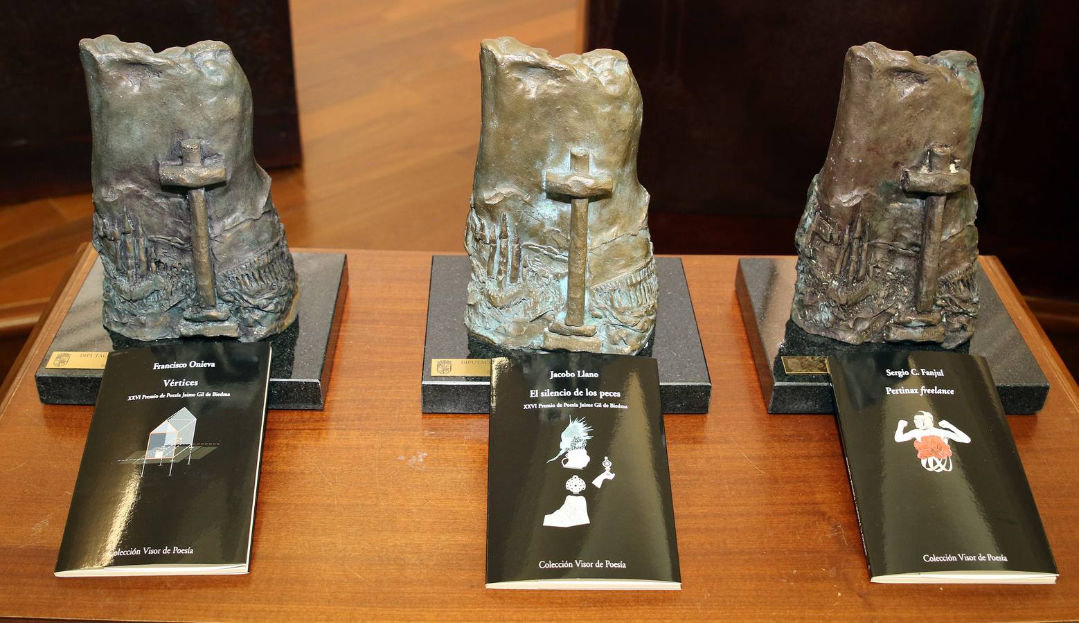 Francisco Onieva y Jacobo Llano reciben &#039;ex aequo&#039; el XXVI Premio Gil de Biedma