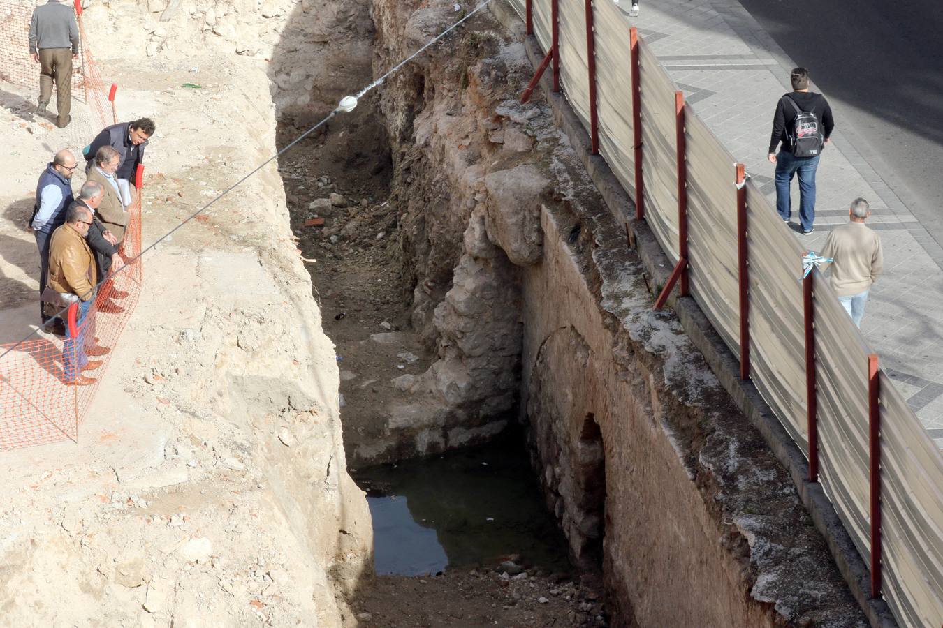 Hallados restos arqueológicos en Bajada de la Libertad