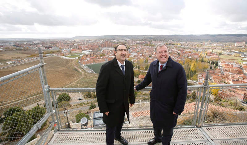 El alcalde de León visita Palencia